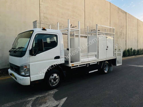 Mitsubishi Canter Service Body Truck