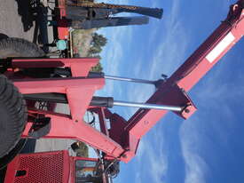 JEC SL 8300 8 Tonne Wobbly Crane  - picture2' - Click to enlarge