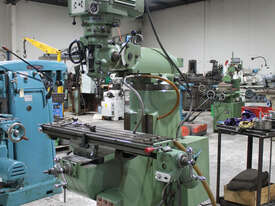 Daewoo R8 Turret Mill - picture0' - Click to enlarge