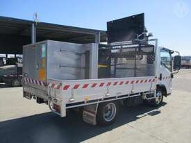 Isuzu NLR200 - picture1' - Click to enlarge