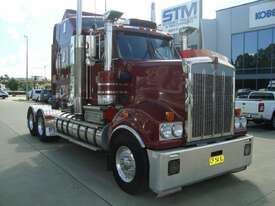 Kenworth 909 T909 Prime Mover - picture1' - Click to enlarge