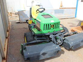 John Deere 2653A Lawnmower - picture0' - Click to enlarge