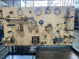 Vickers Hydraulic Test Bench 240V Pump Including Hydraulic Hoses and Hose Stand (With Extra Hoses) - picture0' - Click to enlarge