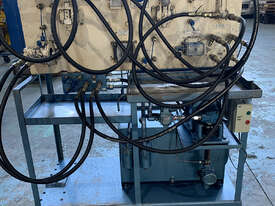 Vickers Hydraulic Test Bench 240V Pump Including Hydraulic Hoses and Hose Stand (With Extra Hoses) - picture1' - Click to enlarge