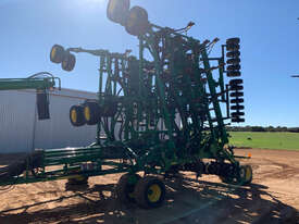 2012 John Deere 1830 Air Drills - picture1' - Click to enlarge