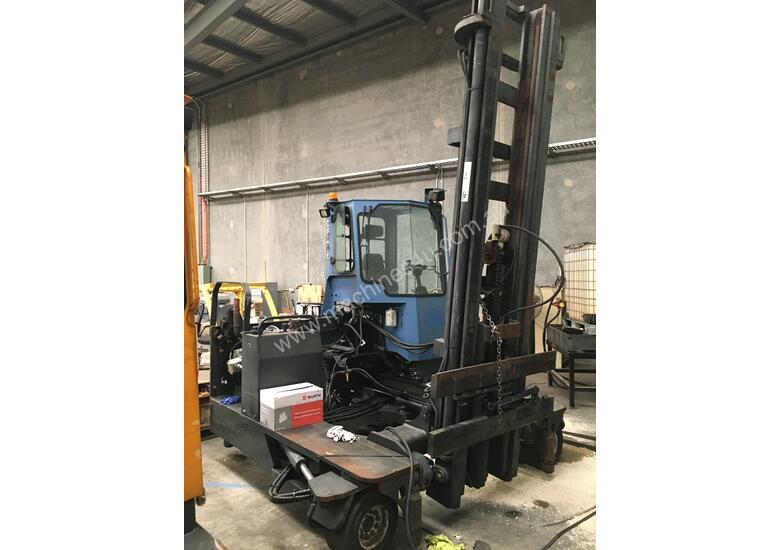 caption 4.0T LPG Multi-Directional Forklift
