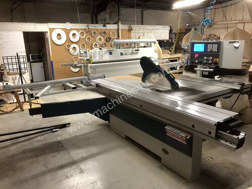Panel Saw with Digital/ Electronic Ripping Fence