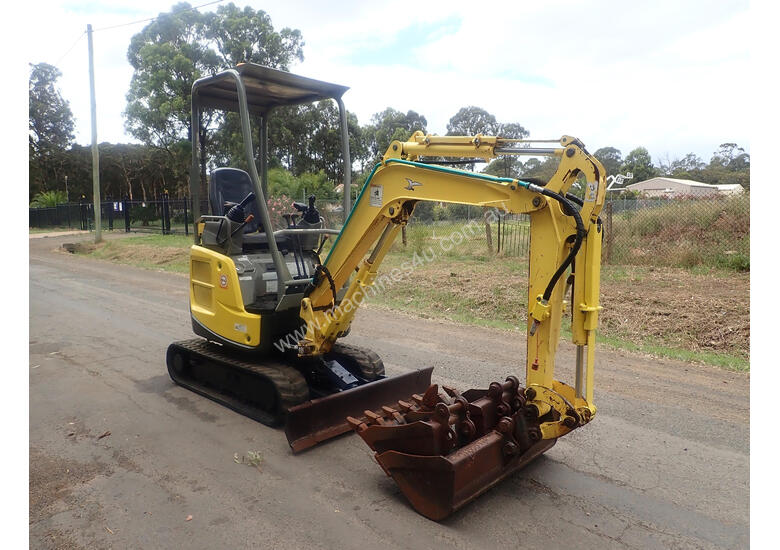 caption Yanmar ViO17 Tracked-Excav Excavator