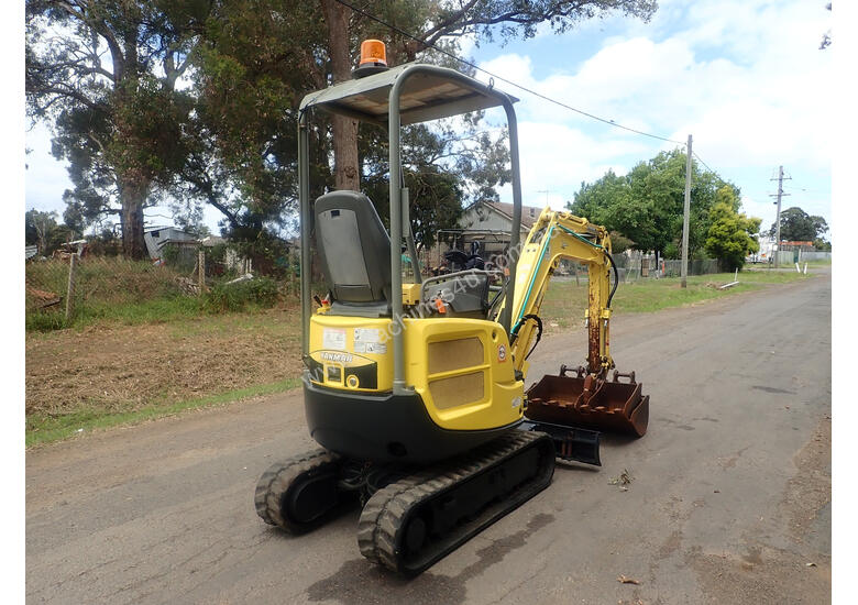 caption Yanmar ViO17 Tracked-Excav Excavator