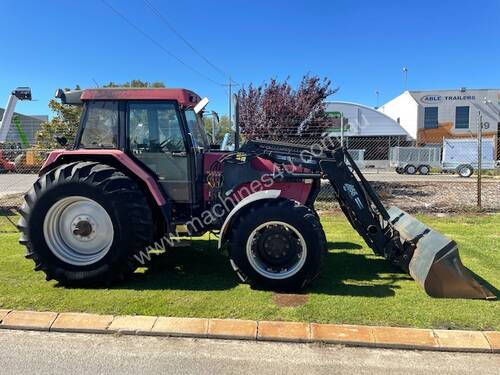 Tractor Case 5140 Maxium FEL 4x4