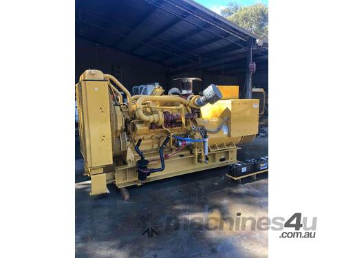 Generator Caterpillar 3412, 750kva with a very low 283 hours. Priced to sell fast!