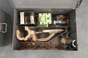 FUSION MASTER SV70 2X CASE SV70 ASSORTED ATTACHMENTS, 0.5M x 0.3M x 0.2M 30KG