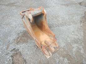 300mm Digging Bucket to suit 3 Ton Excavator - picture0' - Click to enlarge