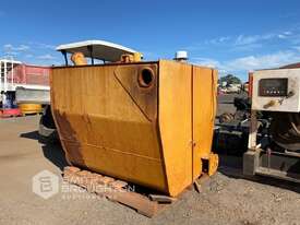 CATERPILLAR FUEL TANK - picture0' - Click to enlarge