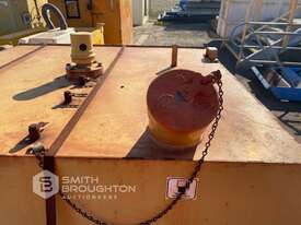 CATERPILLAR FUEL TANK - picture2' - Click to enlarge