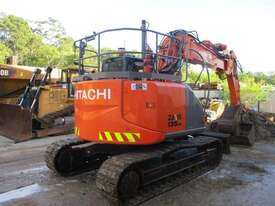 Hitachi ZX135 - picture1' - Click to enlarge