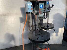 Parken 226-B8 Pedestal Drill, 32mm capacity - picture0' - Click to enlarge