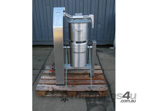 Commercial Vertical Cutter Mixer 23L - Robot Coupe R23