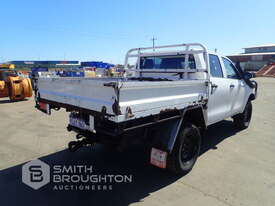 2015 TOYOTA HILUX 8 GEN 4X4 DUAL CAB TRAY BACK UTE - picture1' - Click to enlarge
