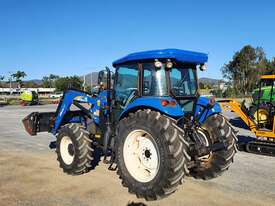 Used New Holland 5.100 Tractor - picture0' - Click to enlarge