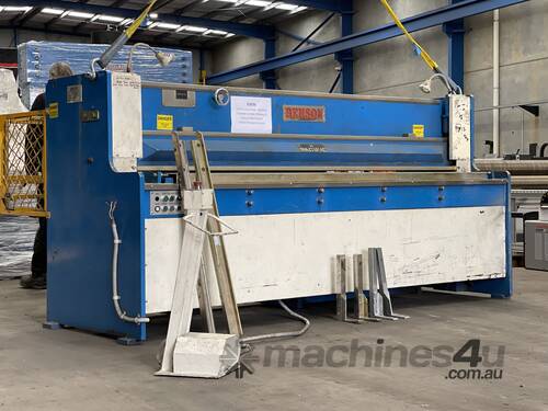 Just Traded Benson 2500mm x 4mm Hydraulic Guillotine With Power Operated Back Gauge Volt