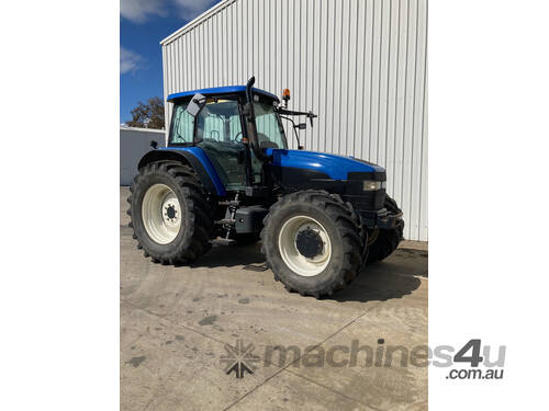 New Holland TM155 FWA/4WD Tractor