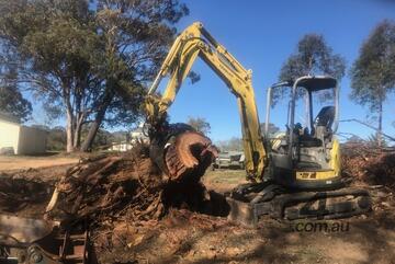 Roo Attachments 2.8- 4 Ton Hydraulic Grab