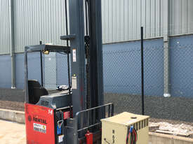 1.4T Battery Electric Sit Down Reach Truck - picture0' - Click to enlarge