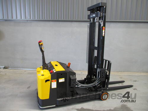 Battery Electric Walkie Stacker - Hire