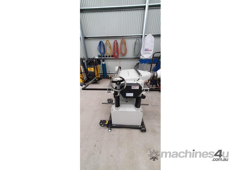 caption Barely used Hafco thicknesser with Shelix Spiral Cutter.