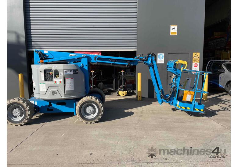 caption Used 2018 Genie Z34/22IC 34ft Diesel Knuckle Boom - Great Condition