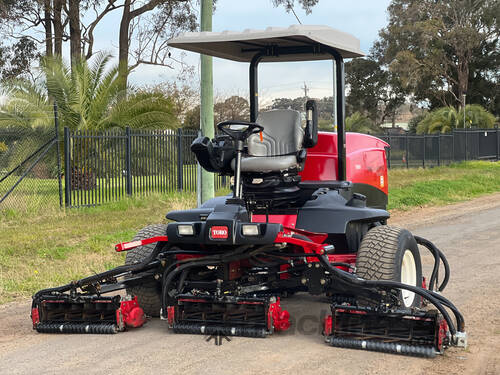 Toro Reelmaster 7000-D Golf Fairway mower Lawn Equipment