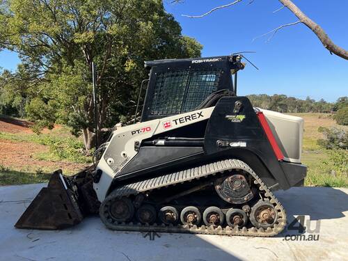 ASV PT70 tilt hitch 2015, 1250 hours only 