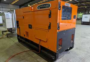 20 KVA Isuzu /Denyo (JAPAN) Auto Start / Silenced industrial Diesel Generator , VGC