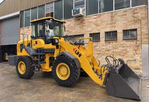 UHI UWL350 Wheel Loader 150HP Cummins 3.5T Lift Capacity UHI UWL350 Wheel Loader 150HP Cummins 3.5T Lift Capacity