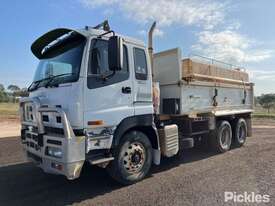 2010 Isuzu Giga CXY - picture0' - Click to enlarge