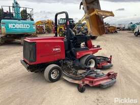 2012 Toro GroundsMaster 4000D - picture2' - Click to enlarge