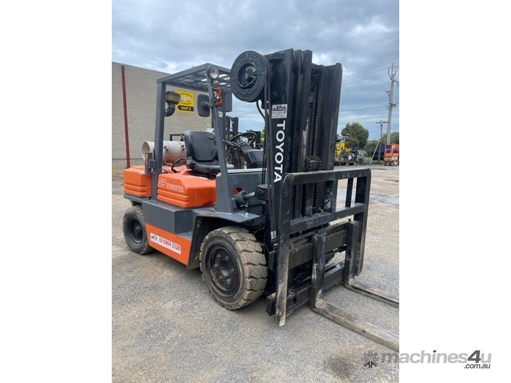 Used Toyota Material Handling Australia 02 5FG35 Counterbalance