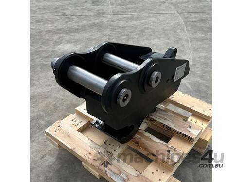 Hydraulic Quick Hitch: 14-16T, Custom Built to Order