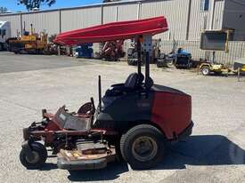 Toro Groundsmaster - picture2' - Click to enlarge