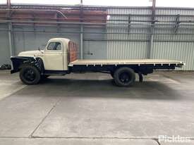 1960 International AS-160 Cab Chassis - picture1' - Click to enlarge