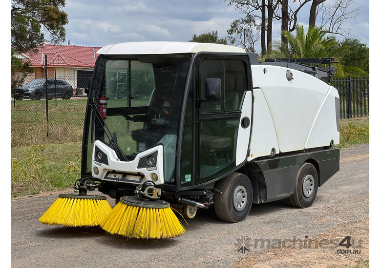 caption MacDonald Johnston CN201 Sweeper Sweeping/Cleaning