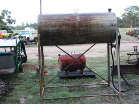 Fuel Tank Freestanding - picture0' - Click to enlarge