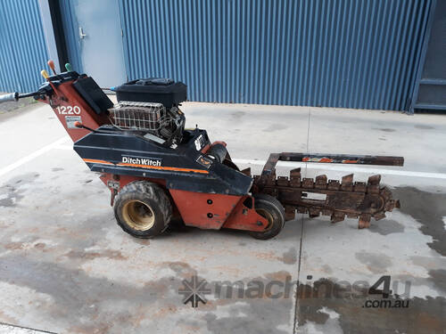 Ditch Witch 1220 Trencher Trenching