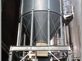 ALVAN BLANCH - Grain Silos - Flat bottom silos supplied by PRADO silos.  - picture0' - Click to enlarge