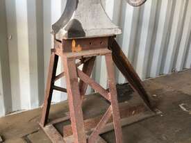 Woodlathe - Headstock and Tailstock - picture2' - Click to enlarge