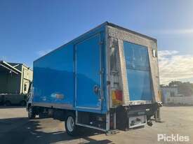 2008 Mitsubishi Fuso Fighter FK600 - picture2' - Click to enlarge