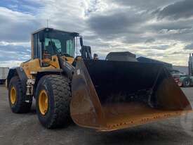 Volvo L120F - picture0' - Click to enlarge