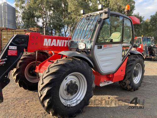 Manitou MT732 Telehandler