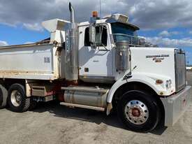 Western Star 4800FX - picture0' - Click to enlarge